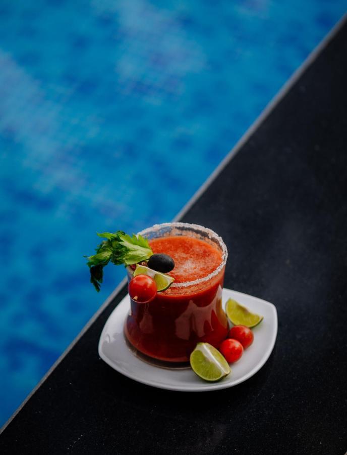 Krishna Beach Resort & Spa Колва Екстериор снимка